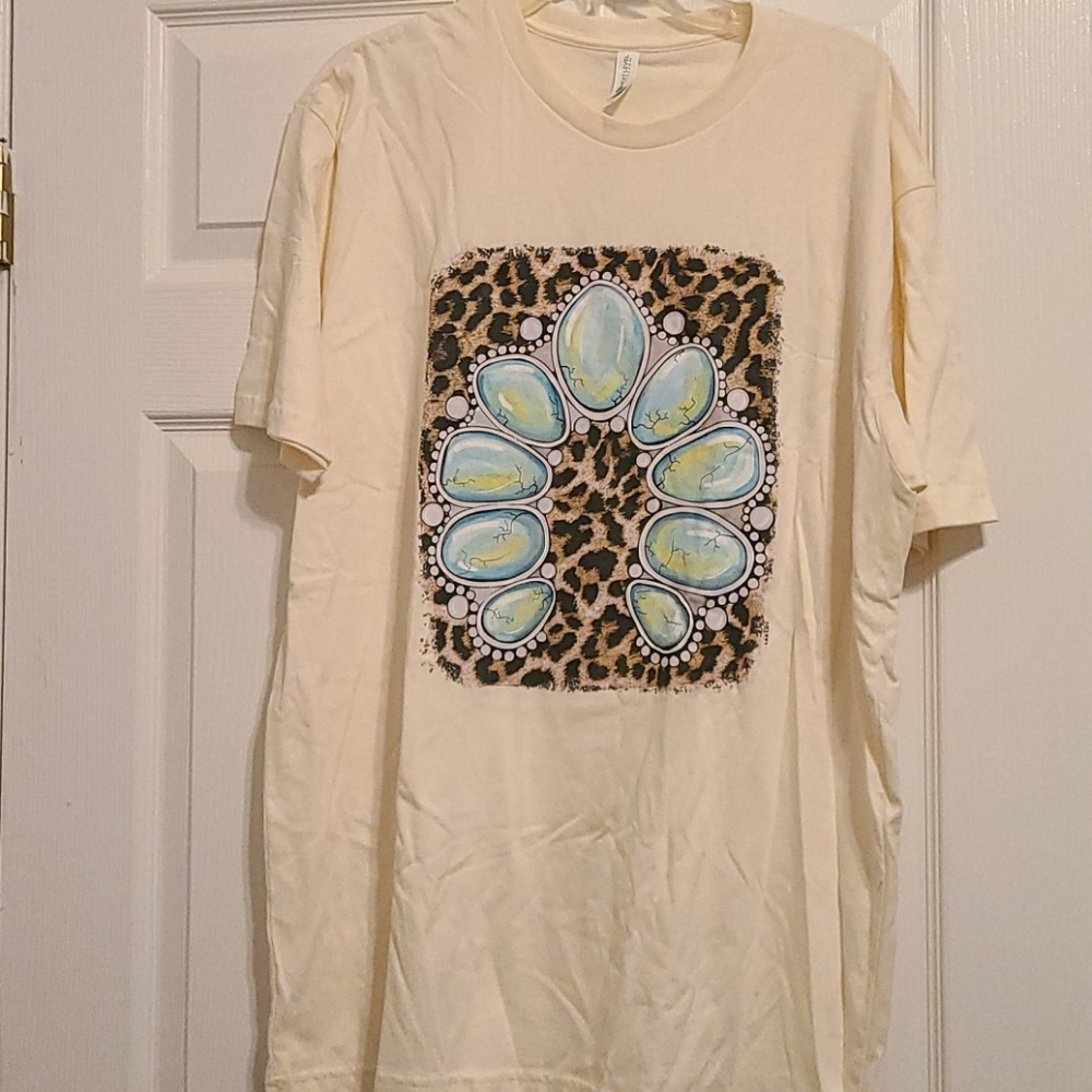 Leopard tee